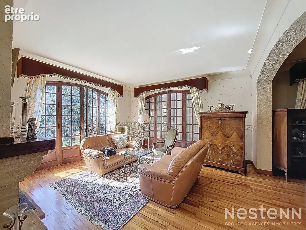A Vendre Maison de 224 m² avec parc d'un hectare, dépendances et piscine à 10 minutes de Condom - photo 2