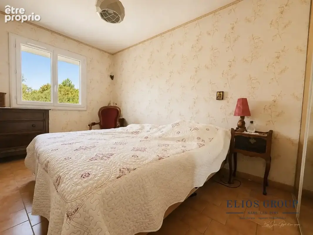 Maison 5 pièces 106 m² à vendre à Saint-Maximin-La-Sainte-Baume (83470) - photo 7