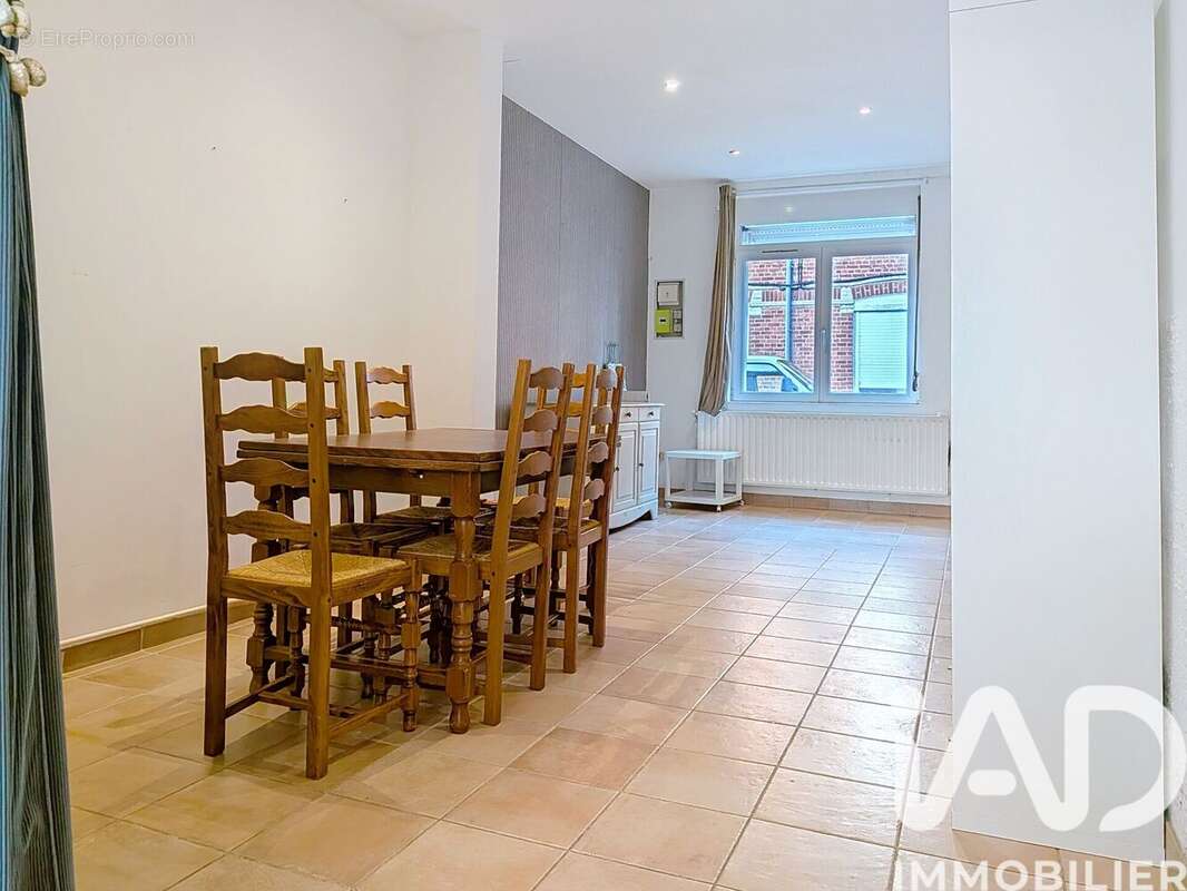 Photo 2 - Maison à MARLY