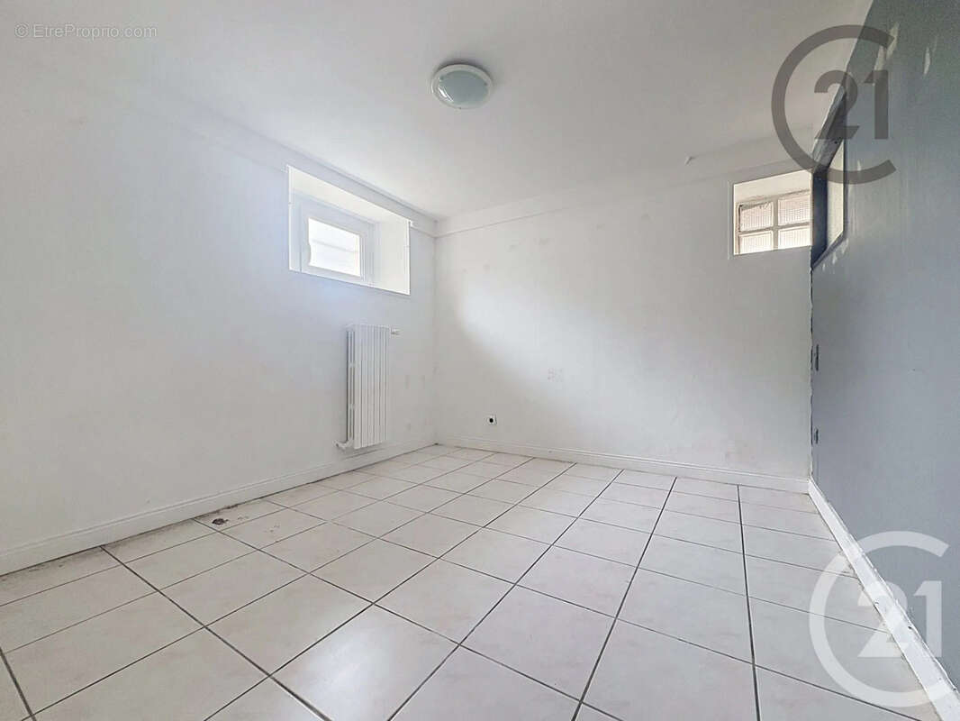 Maison 126 m² à Salins  - photo 13