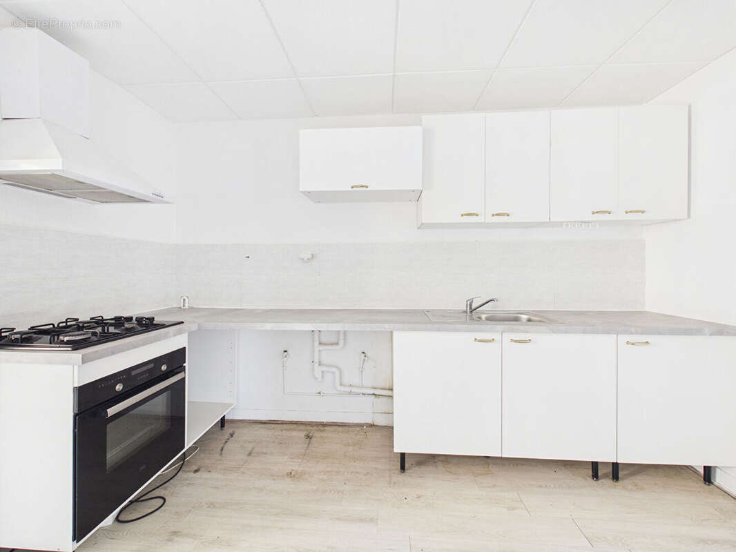 Appartement rénové Valence T3 de 57 m2 avec balcon et cave - photo 4