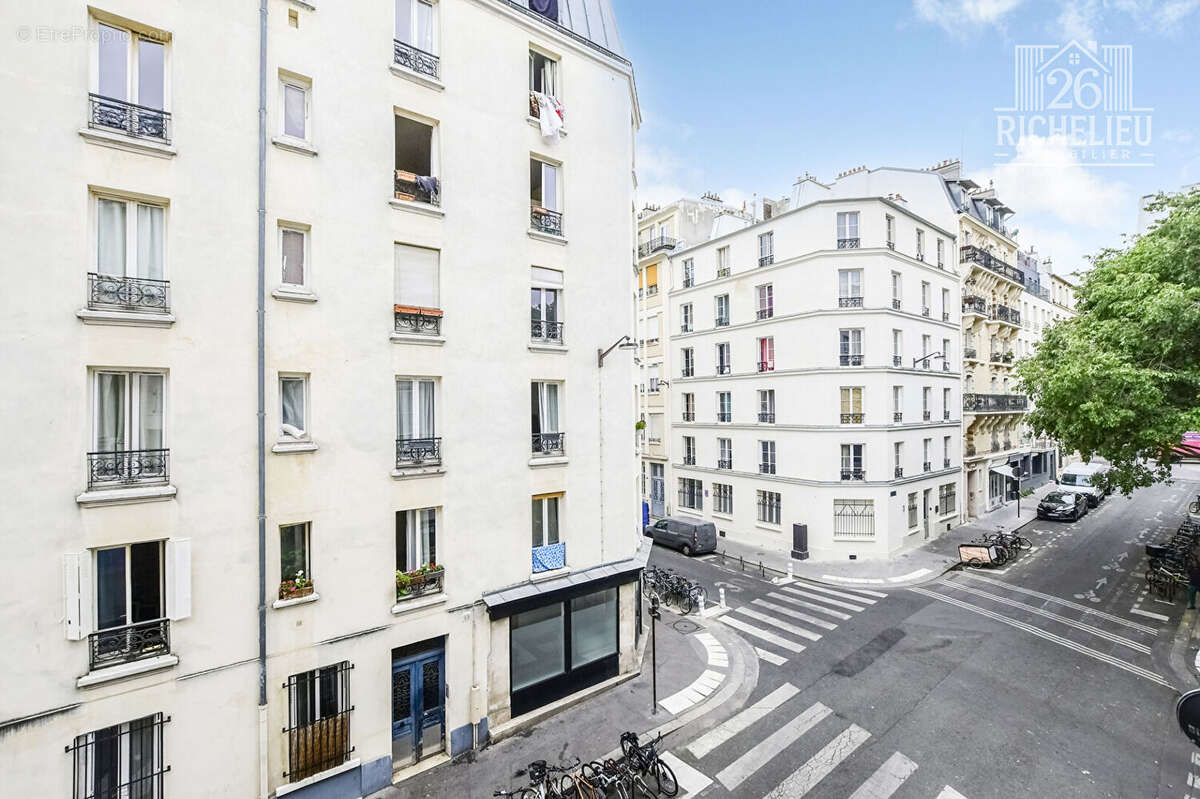 Appartement à PARIS-11E