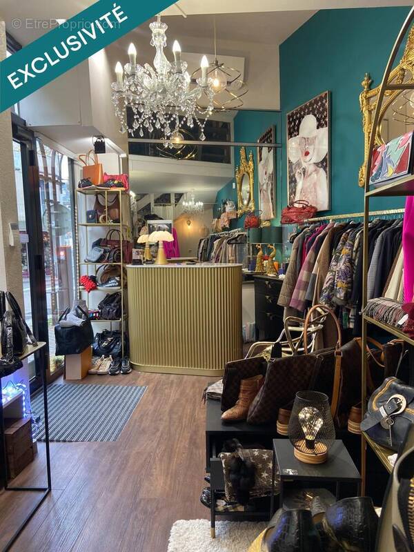 Photo 1 - Commerce à AGEN