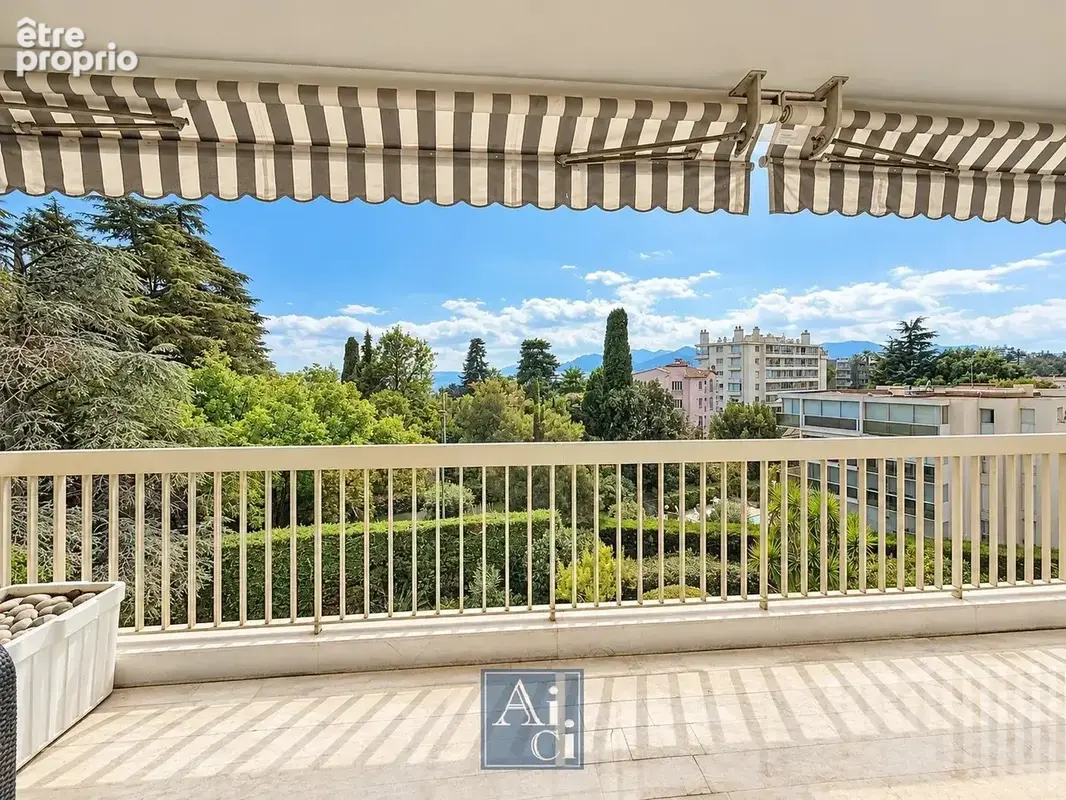 Cannes, élégant 3 pièces avec terrasse et vue mer - photo 9