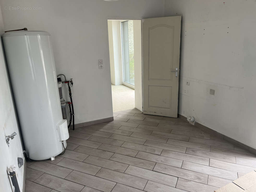 Maison à LA FRESNAYE-SUR-CHEDOUET