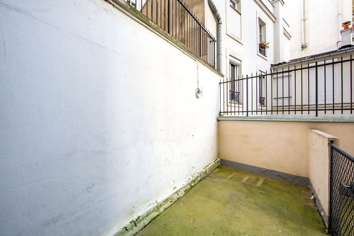 Appartement à PARIS-12E