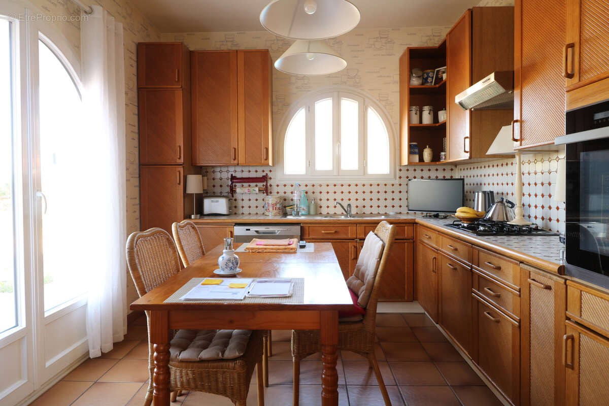 Maison à SAINT-CHINIAN