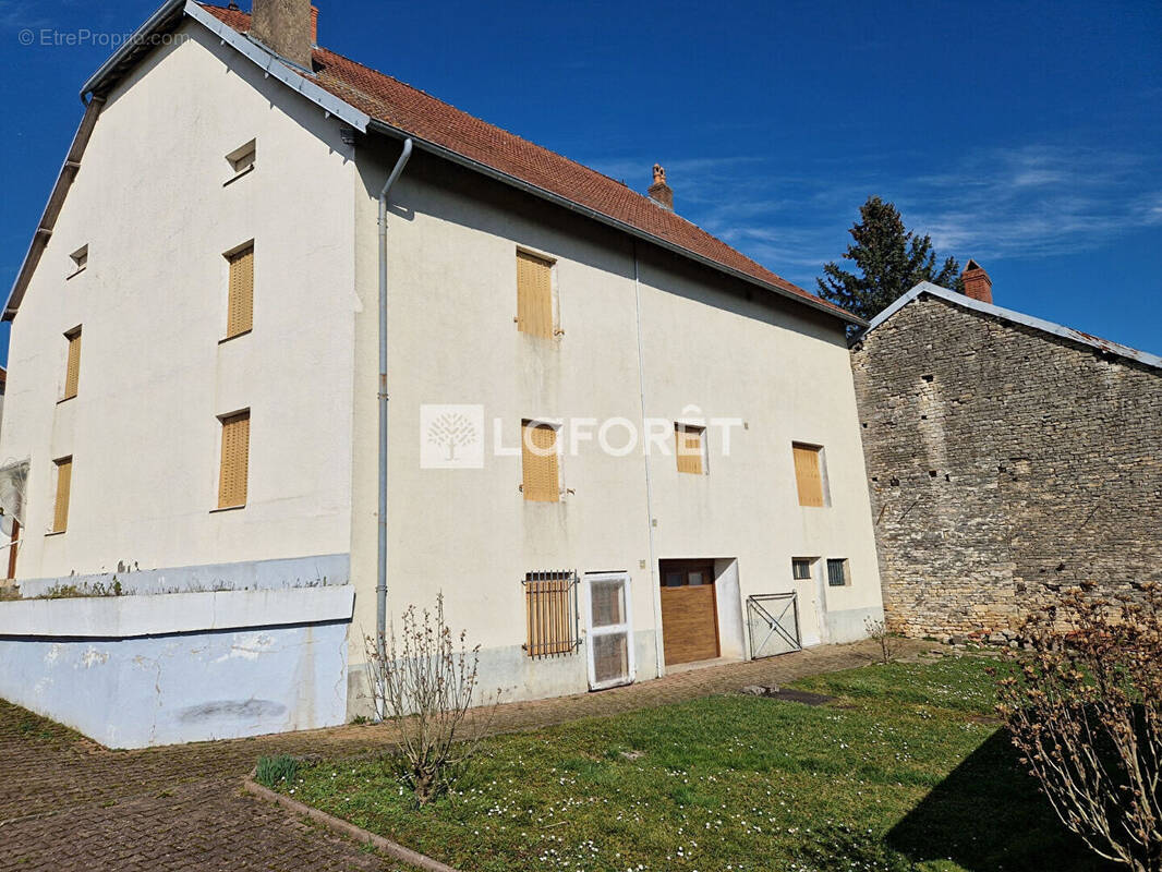 Maison à BOUHANS-ET-FEURG