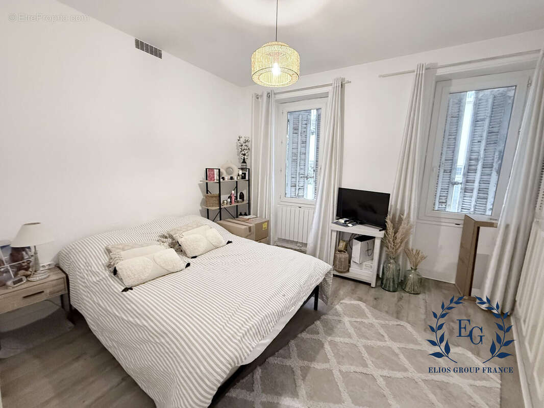 Appartement 43 m² à Marseille-7e  - photo 4