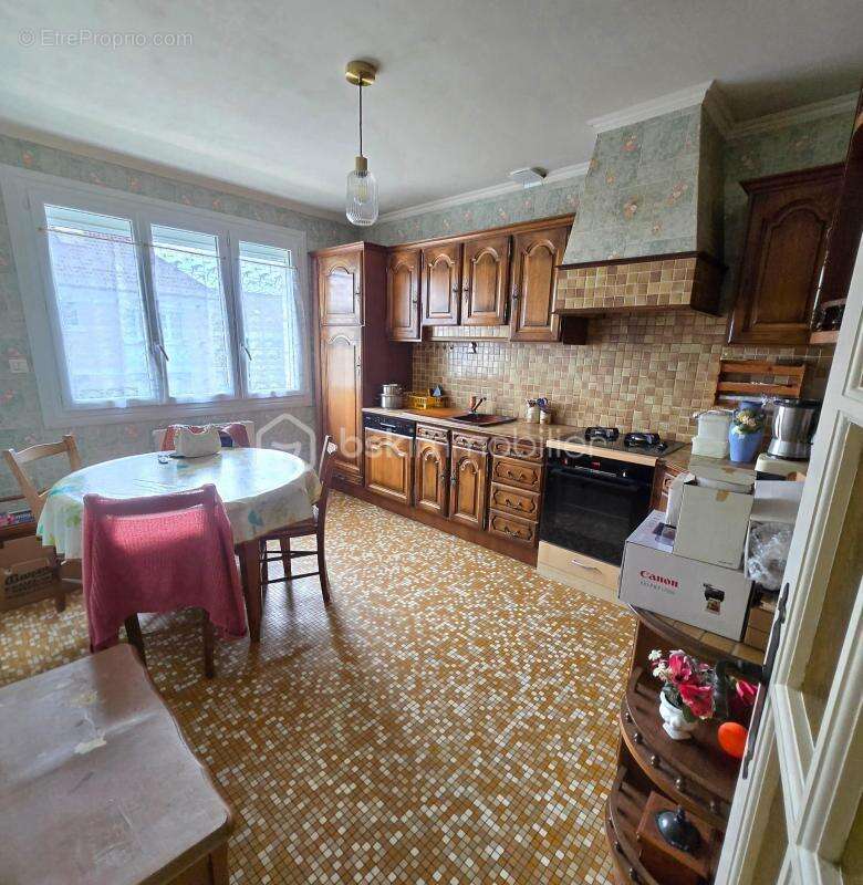 Maison à BONCHAMP-LES-LAVAL