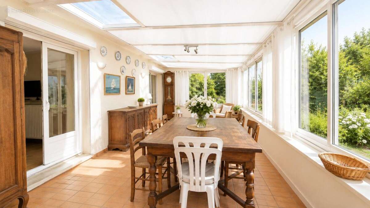 Maison à LE POULIGUEN