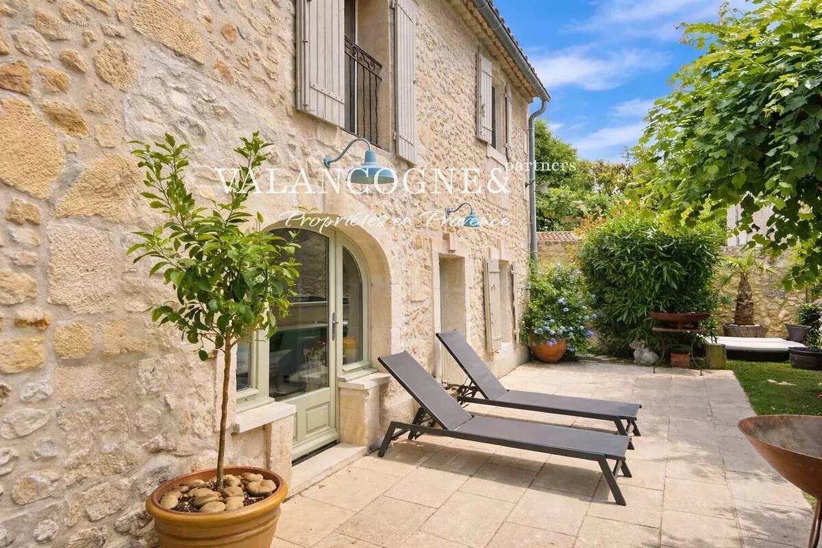 Maison à PARADOU