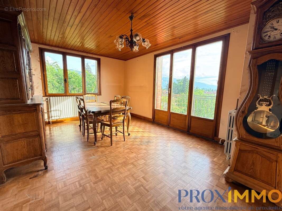 Maison à COUBLEVIE