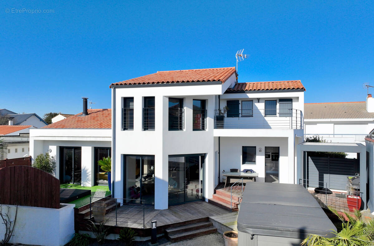 Maison à SAINT-GILLES-CROIX-DE-VIE