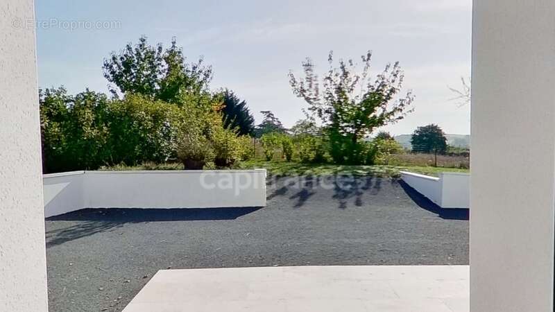 Maison à CASTELJALOUX