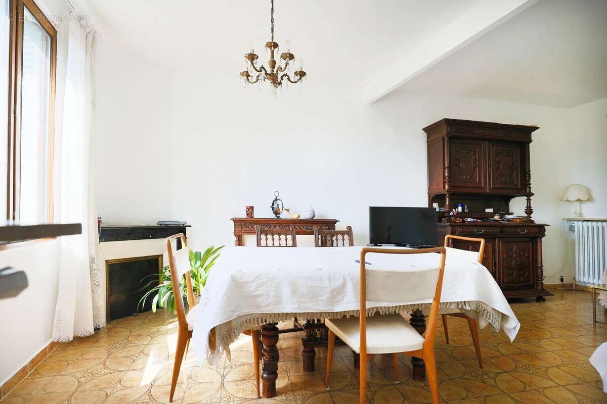 Maison à MONTREUIL