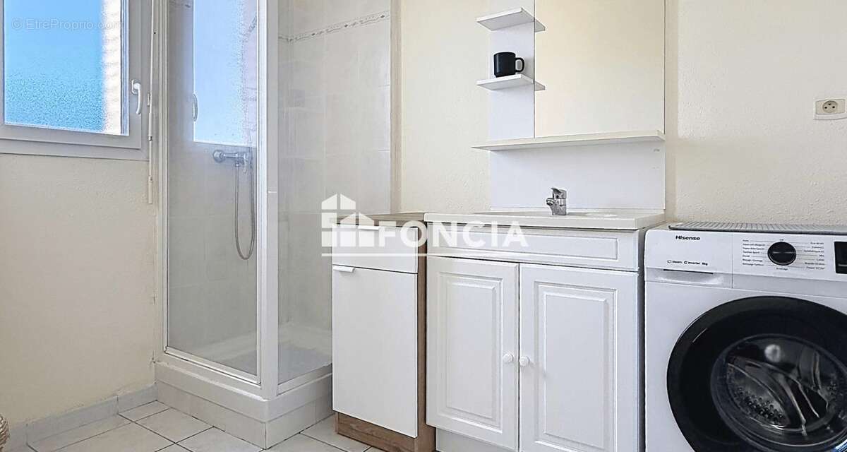 Appartement à SAINT-GEORGES-DES-GROSEILLERS