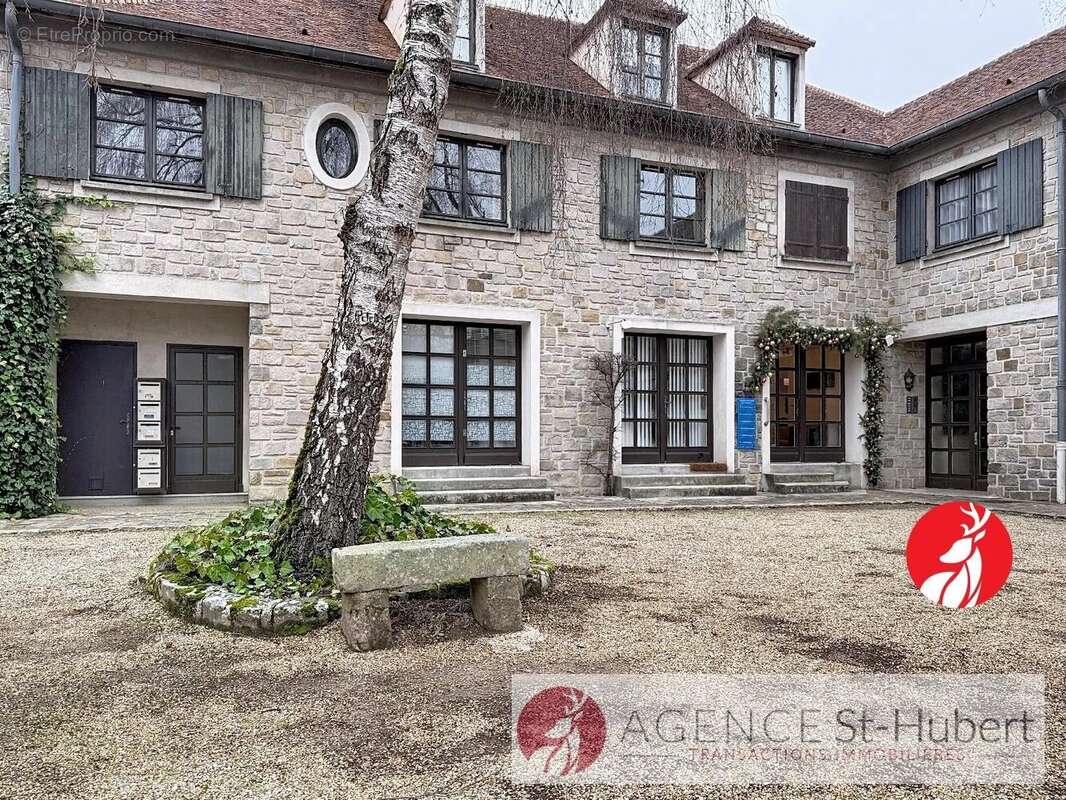 Appartement à BARBIZON