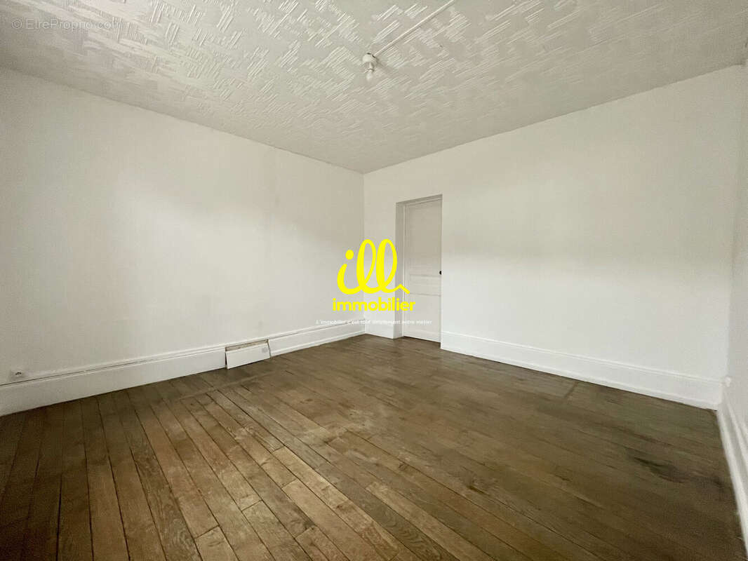 Appartement 187 m² à Nouzonville  - photo 9