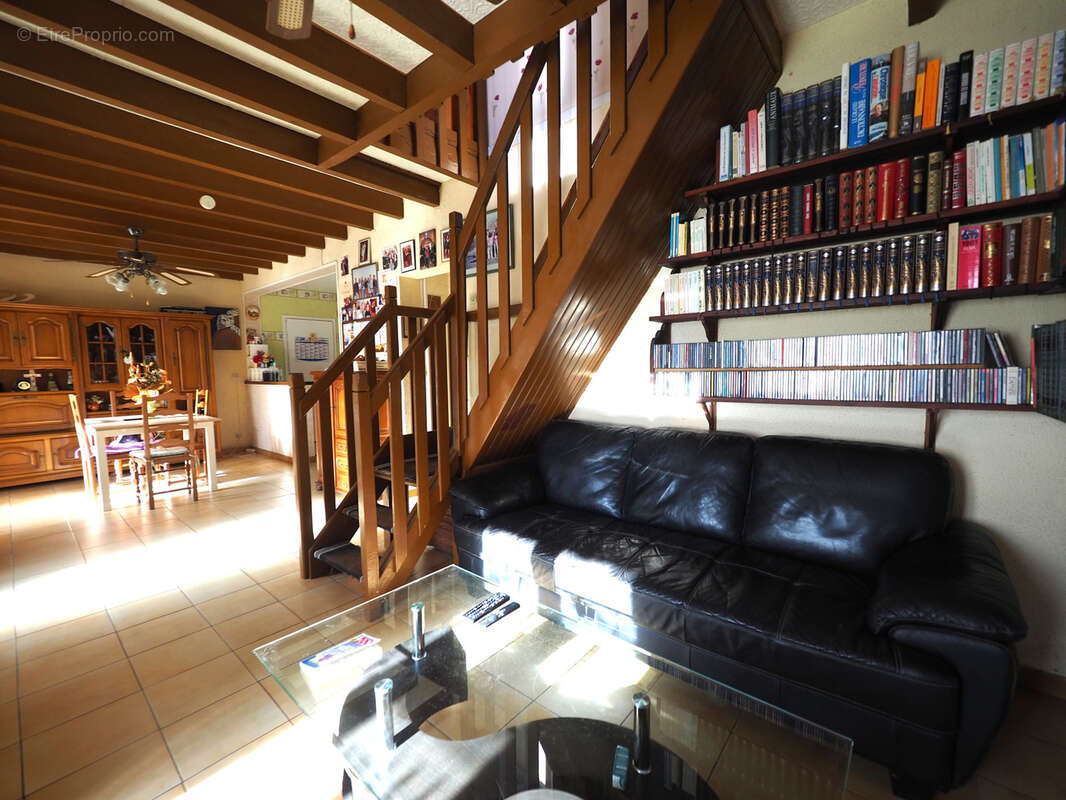 Maison à LAMOTHE-LANDERRON