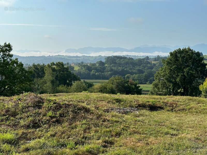 Terrain à TARBES