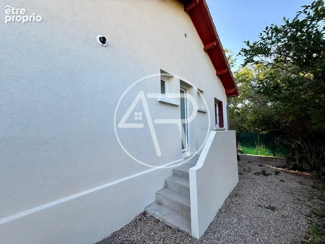 Au coeur de brioude maison f3 avec jardin - photo 2