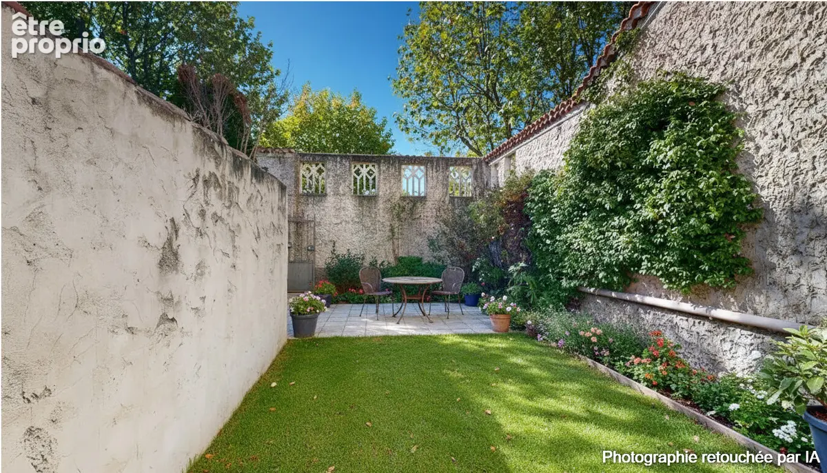 Appartement à PERNES-LES-FONTAINES