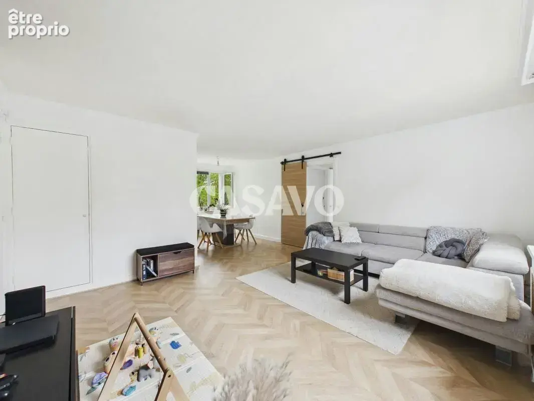 Vente Appartement 4 pièces de 80m² - 78170 La Celle-Saint-Cloud - photo 3