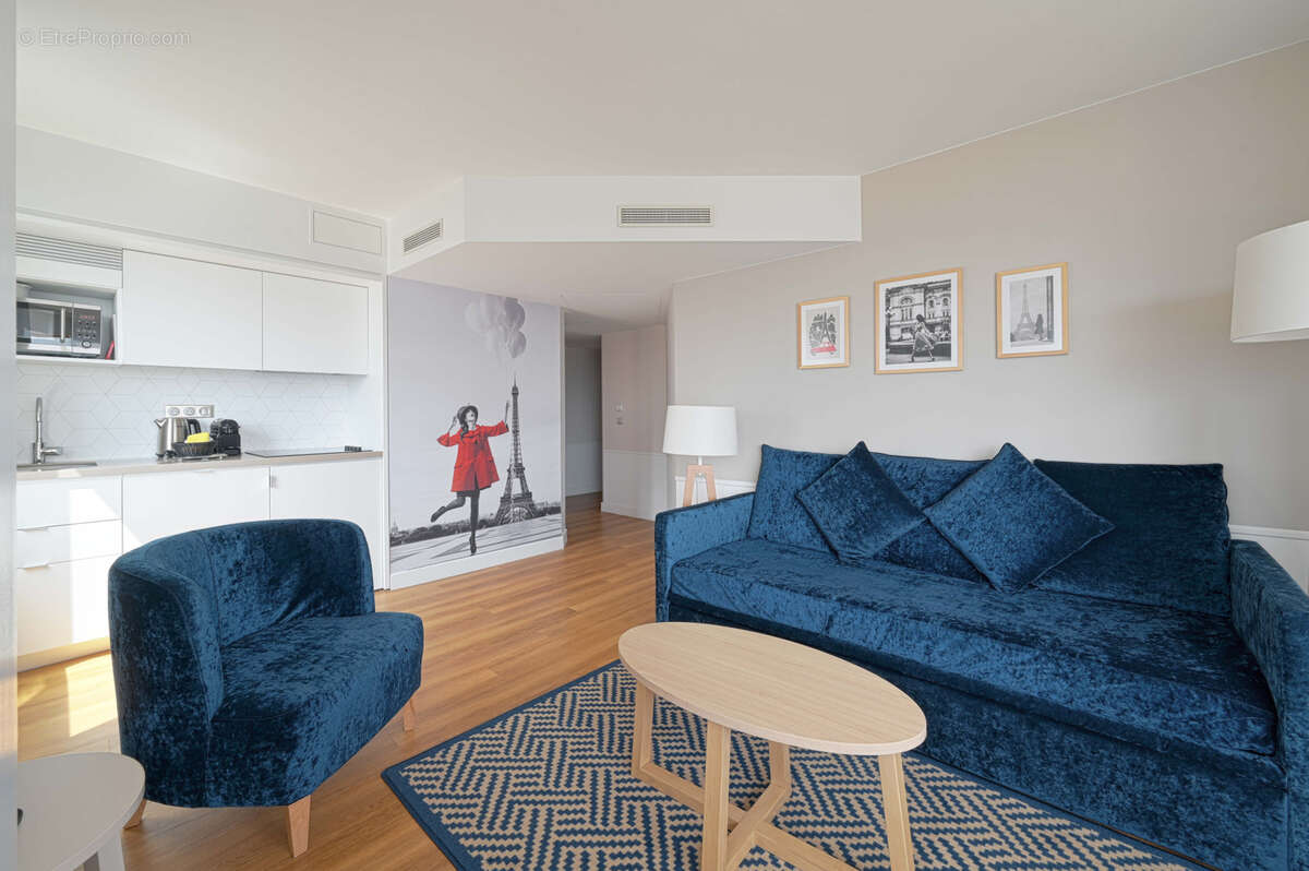 Appartement à PARIS-15E