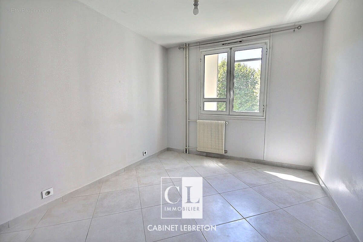 Appartement à MARSEILLE-10E