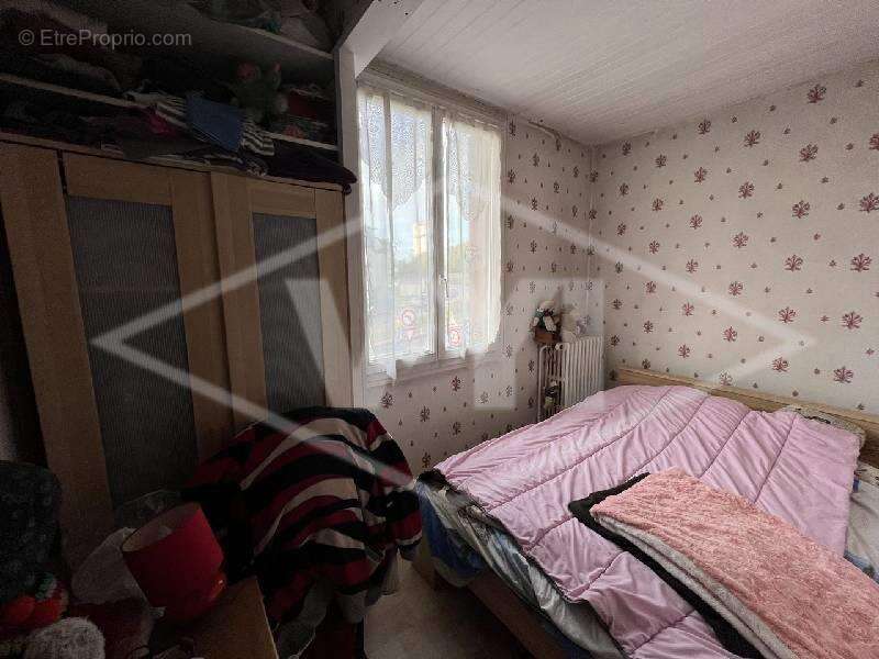 Appartement à CORBEIL-ESSONNES