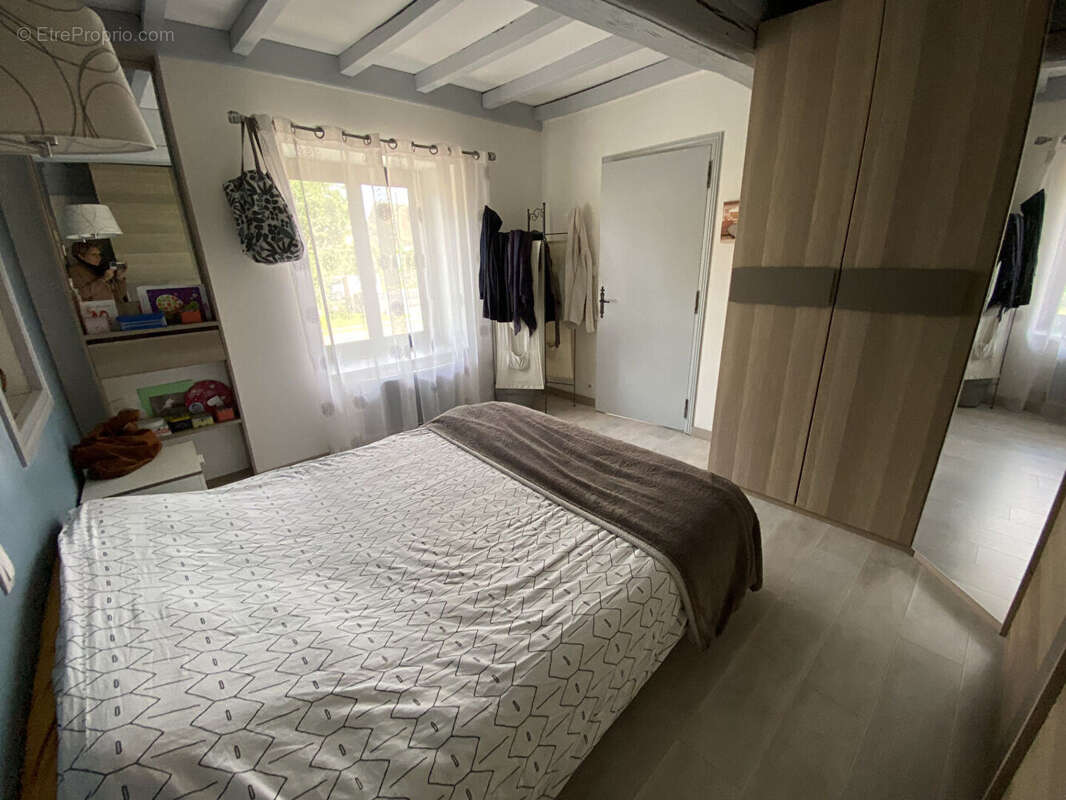 Maison à HUILLY-SUR-SEILLE