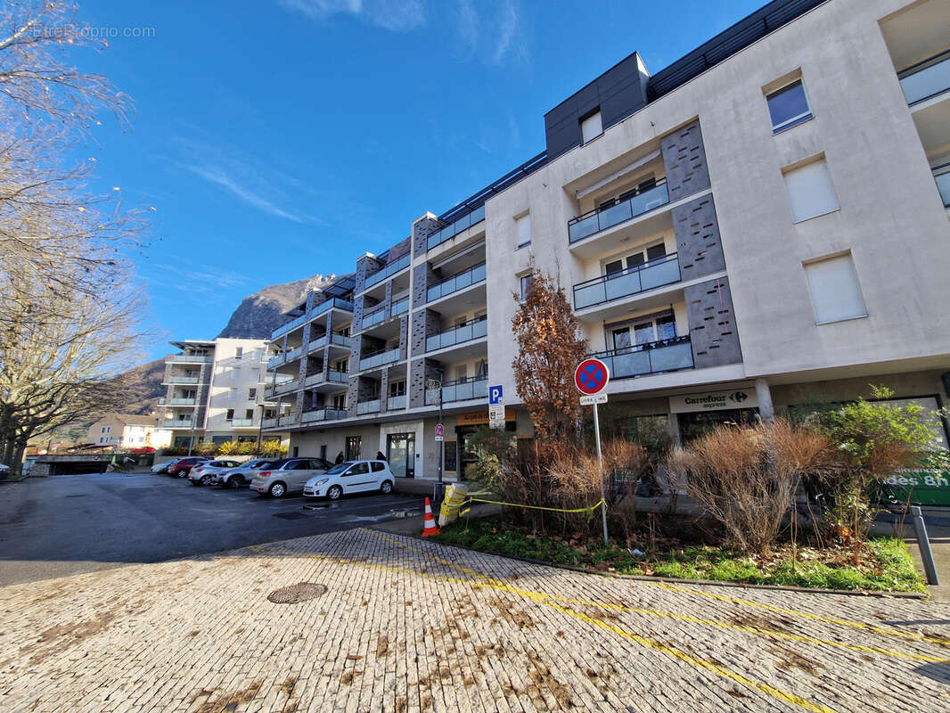 Appartement à SAINT-EGREVE