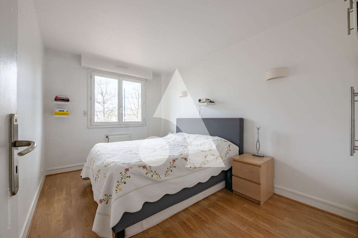Appartement à SAINT-MAUR-DES-FOSSES