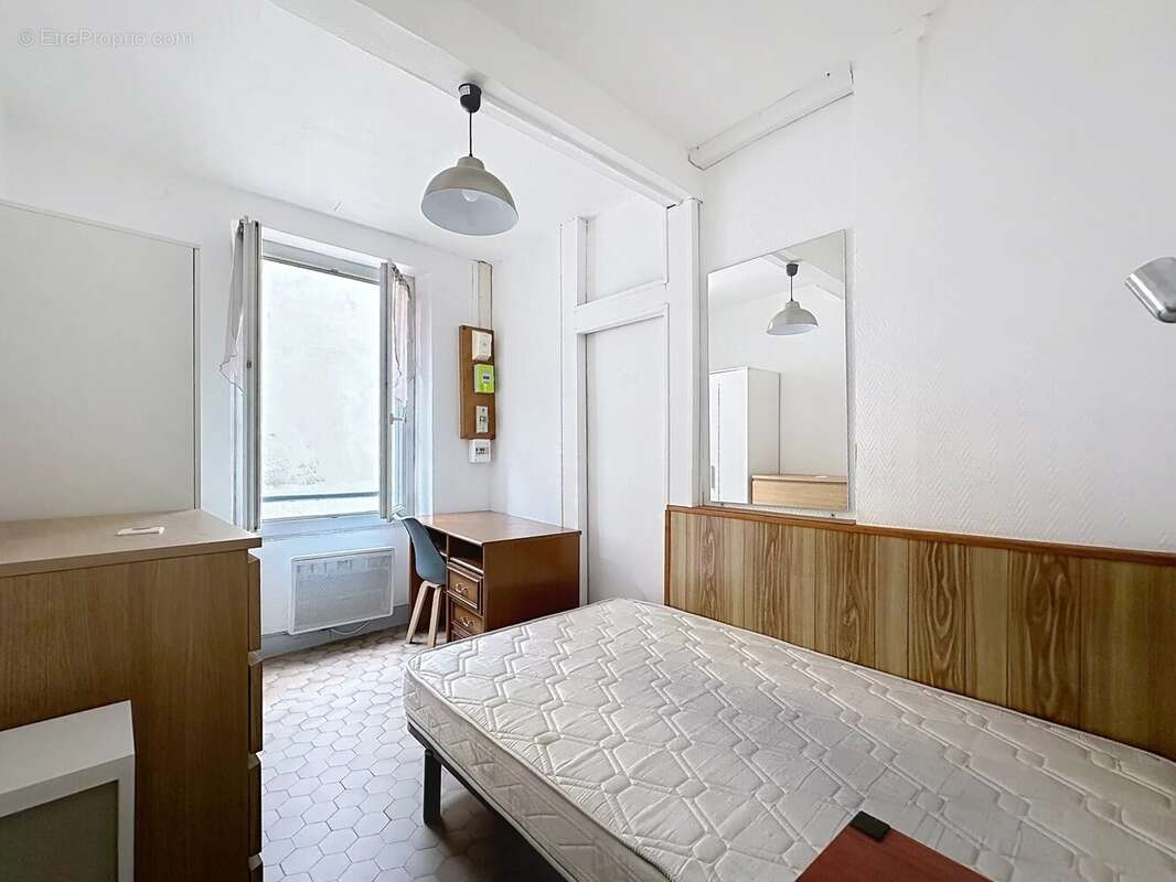 Saint Etienne - Immeuble de 230 m² - photo 4