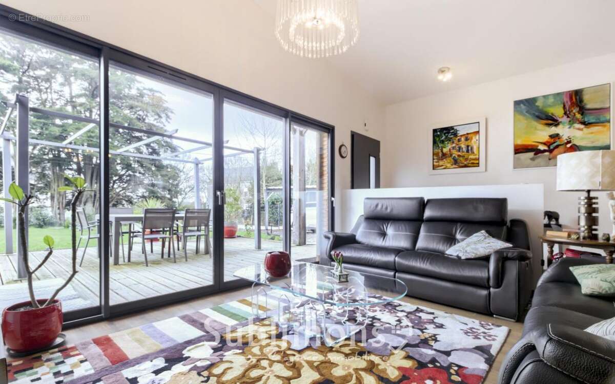 Maison à PONTCHATEAU