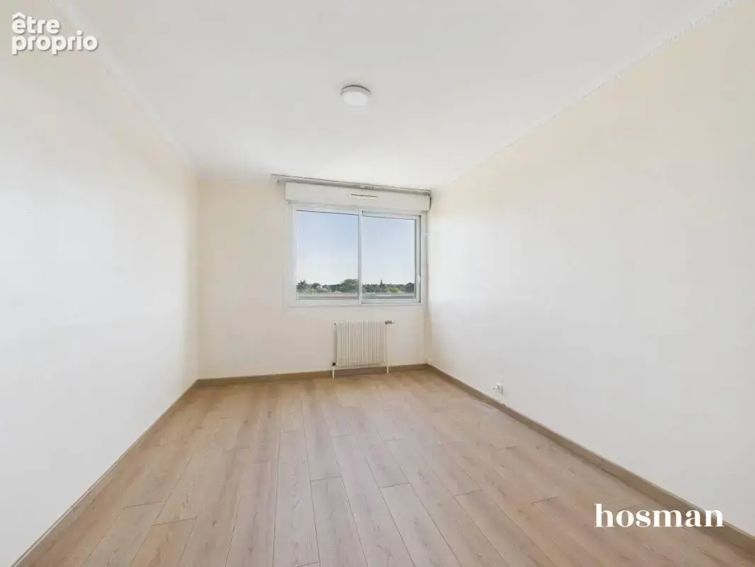 Appartement 5 pièces de 106 m² avec balcon et parking - Avenue Général de Gaulle, Caluire-et-Cuire - photo 9