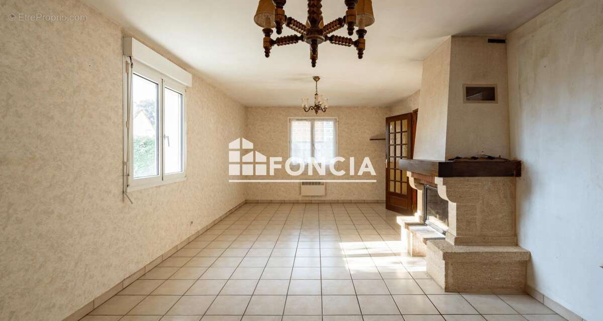 Maison à BEAUMONT-SUR-SARTHE