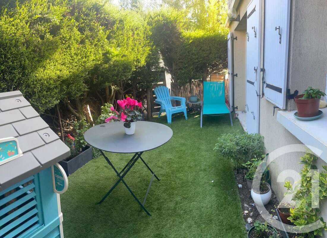 Appartement à SAINT-MAUR-DES-FOSSES