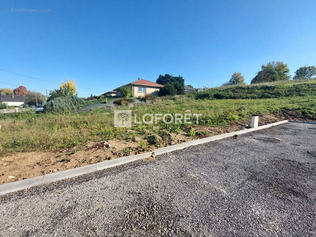 Terrain Koenigsmacker 623 m2 lot 2 - photo 3