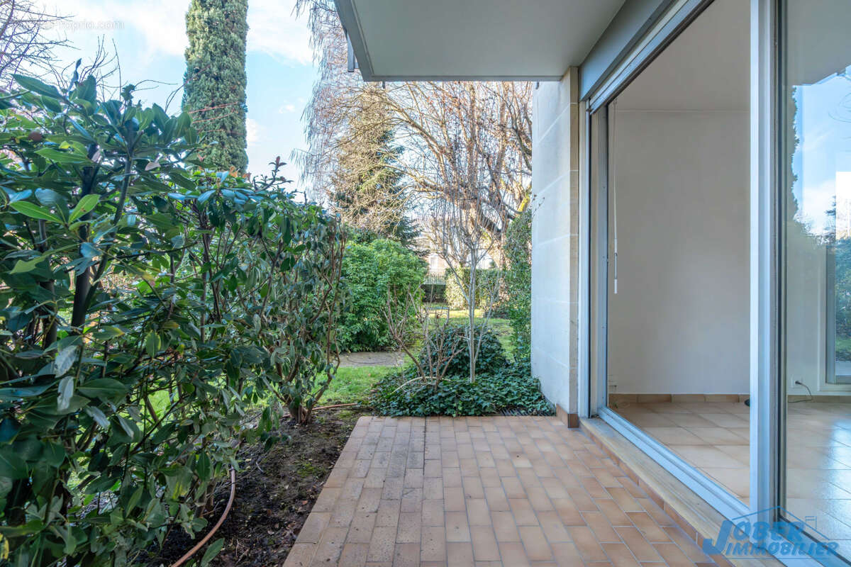 Appartement à NOGENT-SUR-MARNE