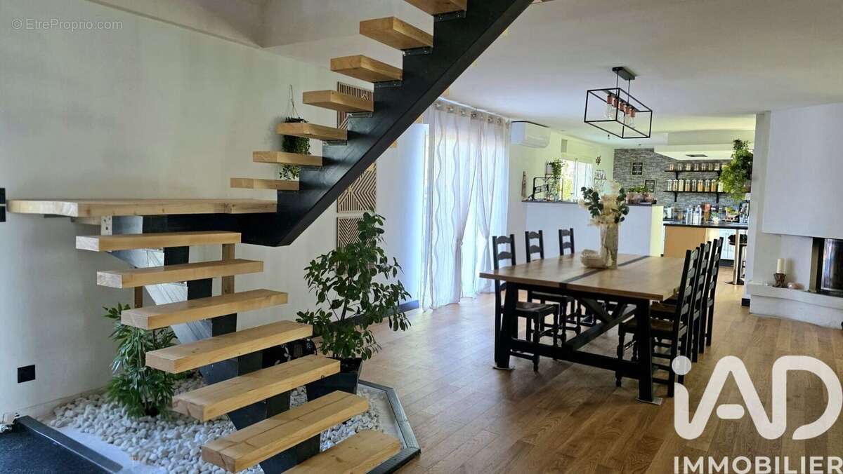 Maison 240 m² à Mathonville  - photo 3