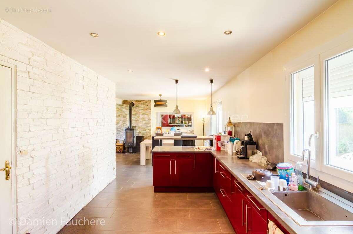 Maison à VARENNES-SUR-SEINE