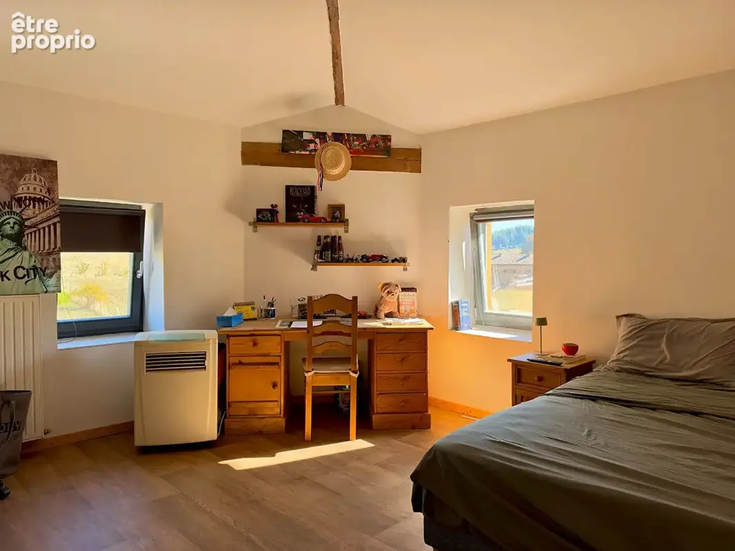 Ville Sur Jarnioux - Maison de caractère en pierres dorées, 6 chambres, piscine et jardin - photo 17