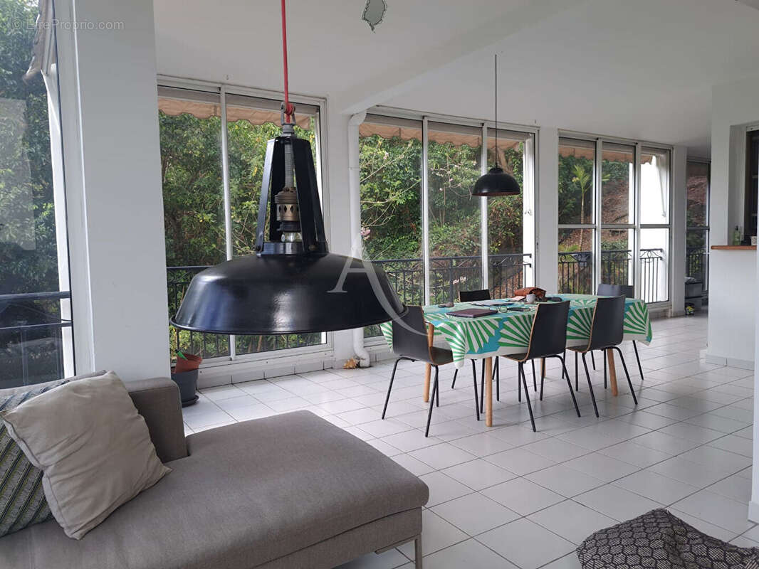 Appartement à FORT-DE-FRANCE