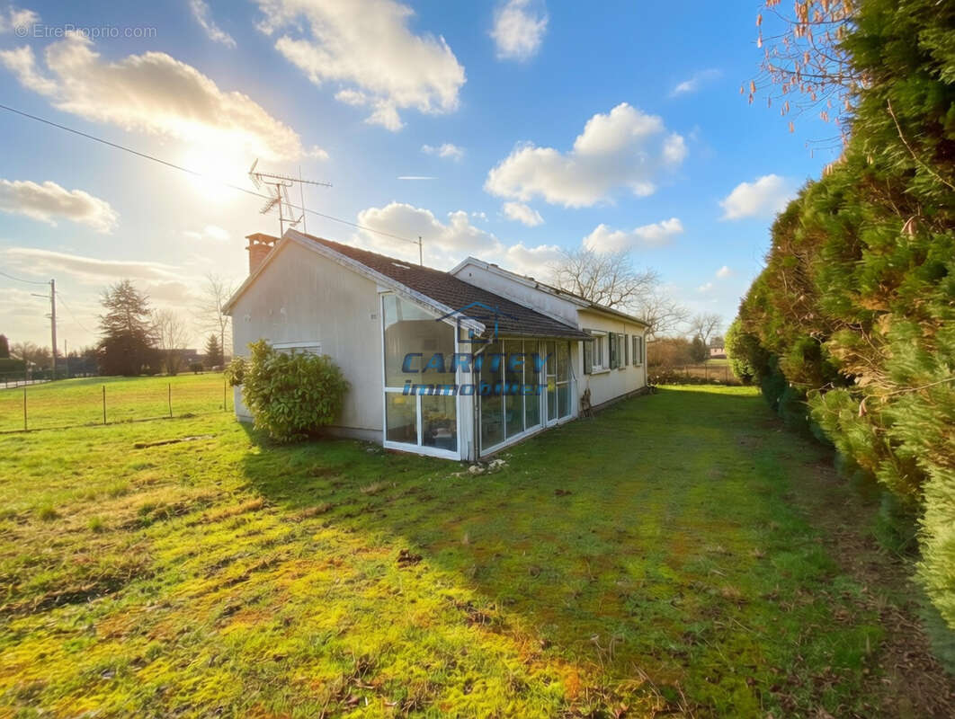 Maison à FROIDECONCHE