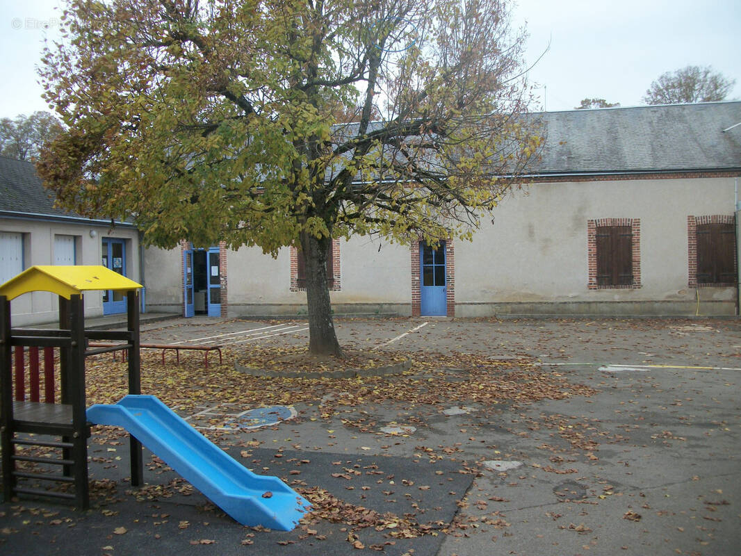 Appartement à CLOYES-SUR-LE-LOIR