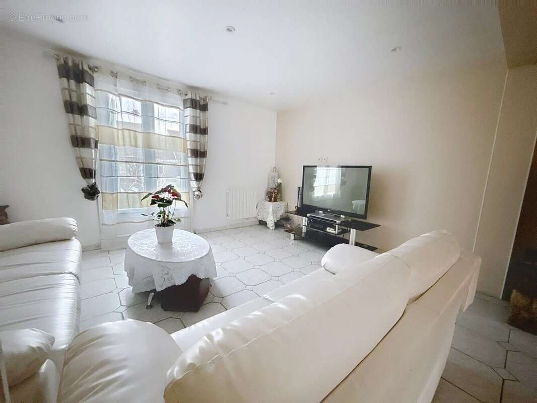 Maison à NOGENT-SUR-OISE