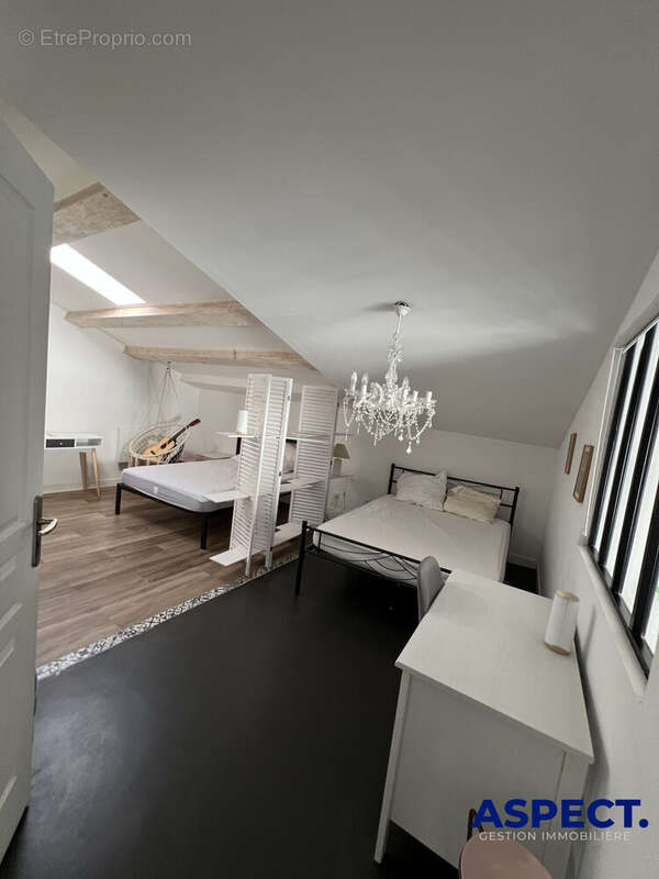 Maison à SAINT-JEAN-DE-VEDAS