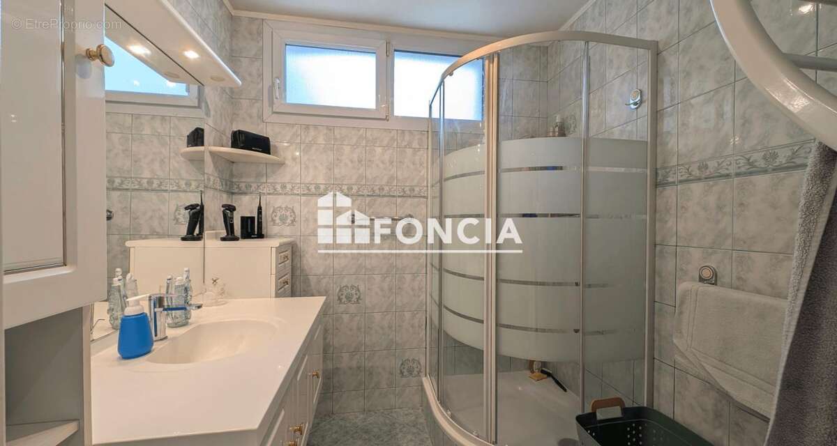 Appartement à CHILLY-MAZARIN